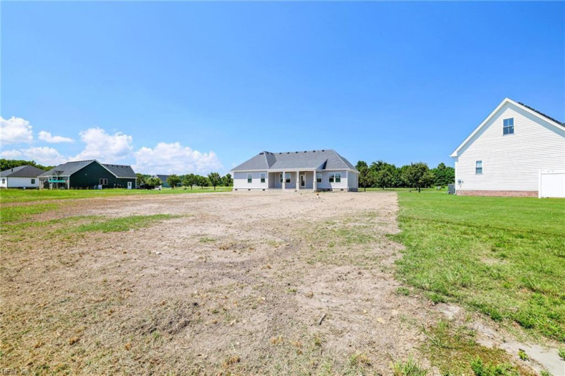 Photo 41 of 44 residential for sale in Currituck County virginia