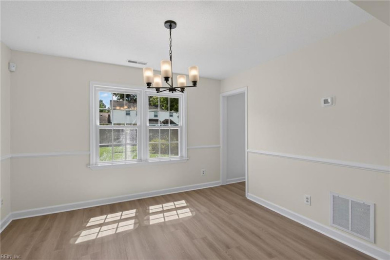 Photo 16 of 50 residential for sale in Virginia Beach virginia