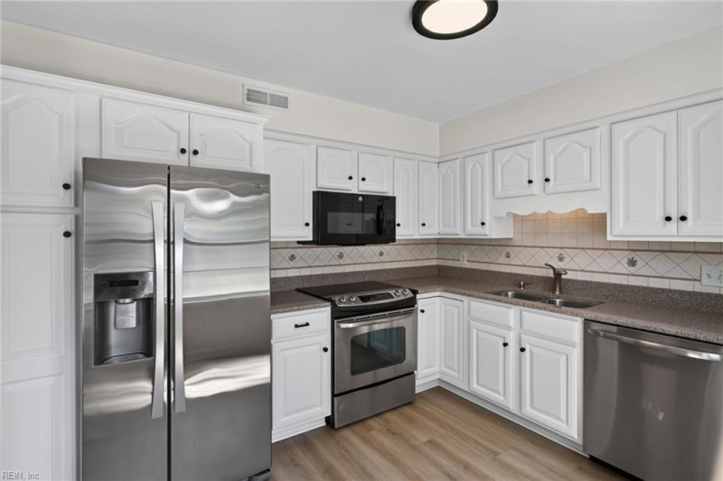 Photo 2 of 50 residential for sale in Virginia Beach virginia