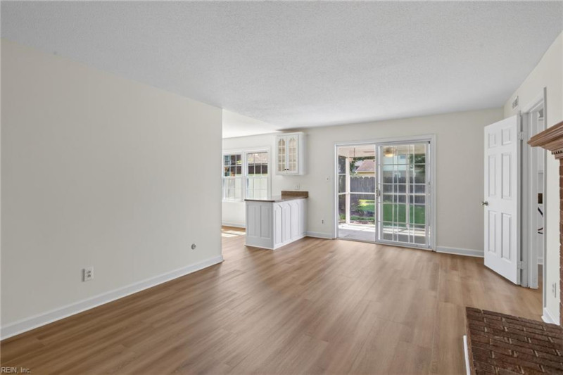 Photo 21 of 50 residential for sale in Virginia Beach virginia