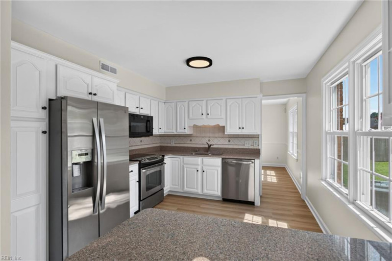 Photo 24 of 50 residential for sale in Virginia Beach virginia