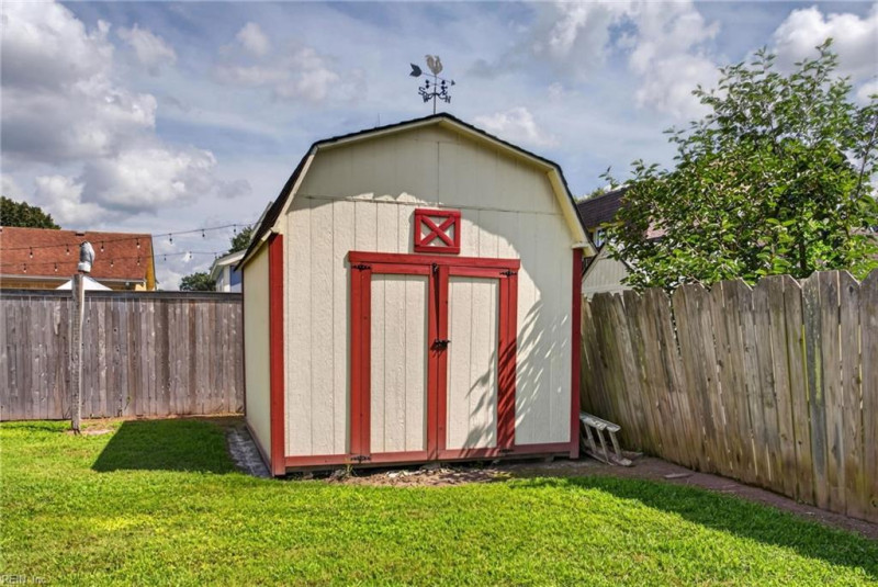Photo 46 of 50 residential for sale in Virginia Beach virginia