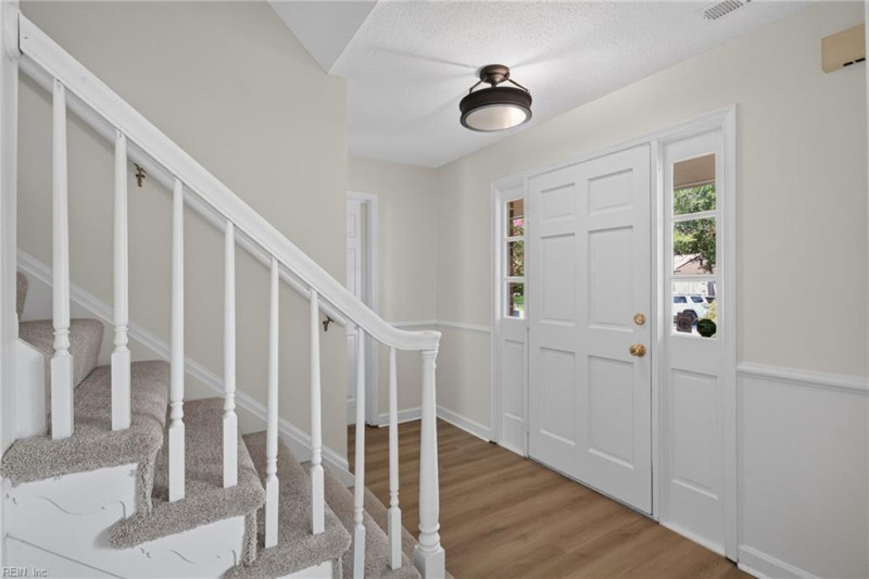 Photo 8 of 50 residential for sale in Virginia Beach virginia