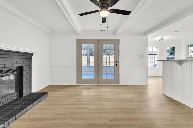 Photo 10 of 40 residential for sale in Virginia Beach virginia