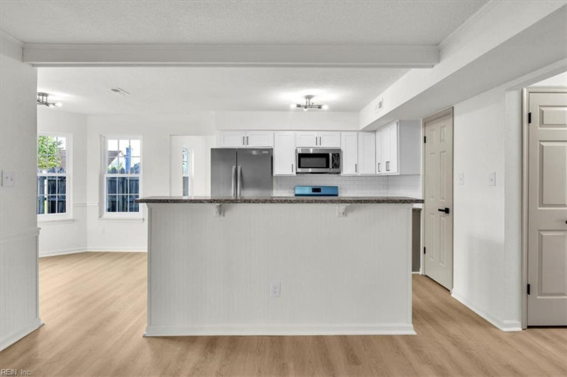 Photo 16 of 40 residential for sale in Virginia Beach virginia