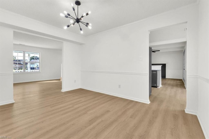 Photo 18 of 40 residential for sale in Virginia Beach virginia