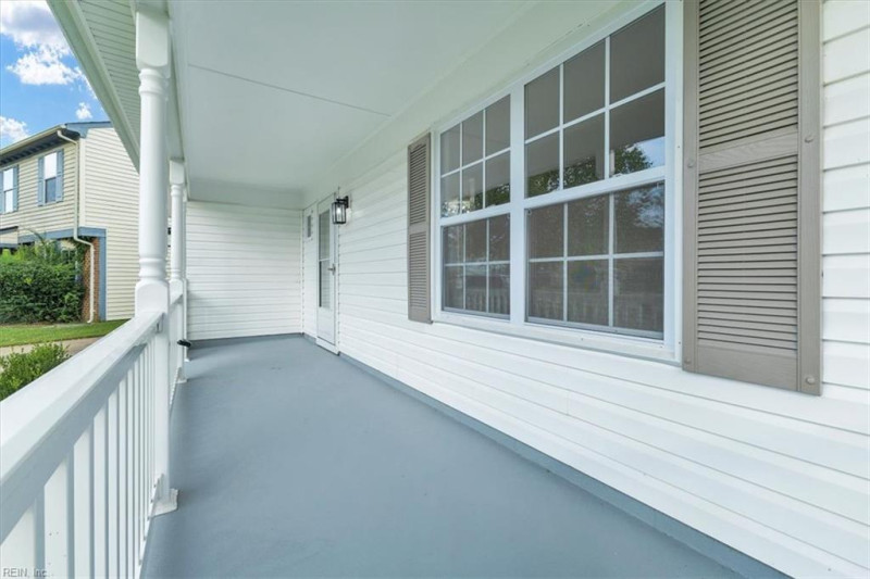 Photo 5 of 40 residential for sale in Virginia Beach virginia