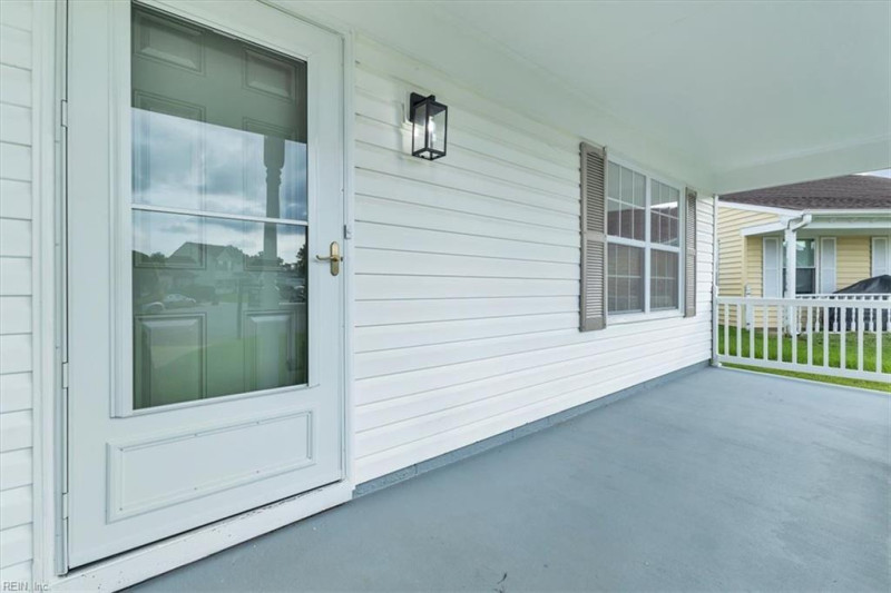 Photo 6 of 40 residential for sale in Virginia Beach virginia