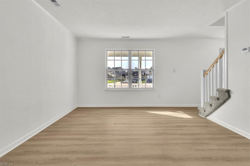 Photo 7 of 40 residential for sale in Virginia Beach virginia