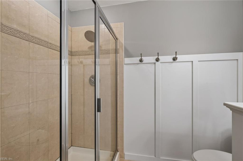 Photo 15 of 32 residential for sale in Chesapeake virginia