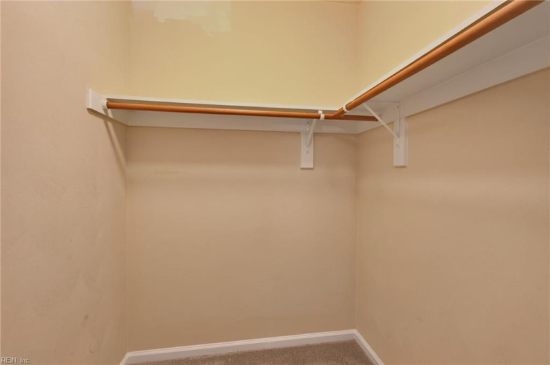 Photo 19 of 32 residential for sale in Chesapeake virginia