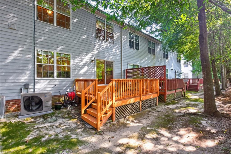 Photo 28 of 32 residential for sale in Chesapeake virginia