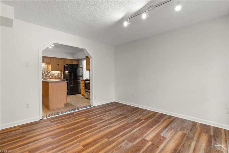 Photo 21 of 50 residential for sale in Virginia Beach virginia