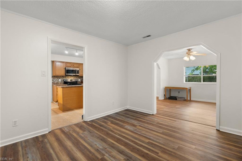 Photo 22 of 50 residential for sale in Virginia Beach virginia