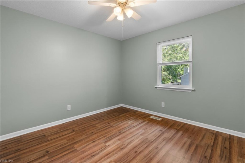 Photo 38 of 50 residential for sale in Virginia Beach virginia