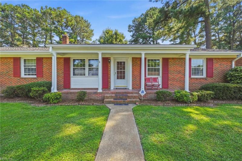 Photo 3 of 41 residential for sale in Chesapeake virginia Photo 3 of 41 residential for sale in Chesapeake virginia