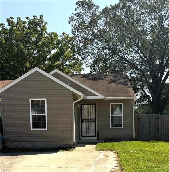 Photo 2 of 4 residential for sale in Virginia Beach virginia
