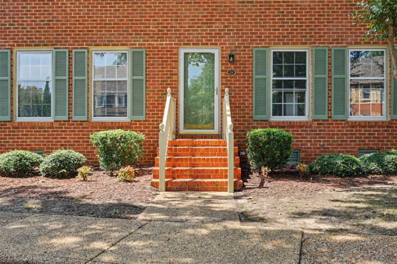 Photo 4 of 35 residential for sale in Hampton virginia Photo 4 of 35 residential for sale in Hampton virginia