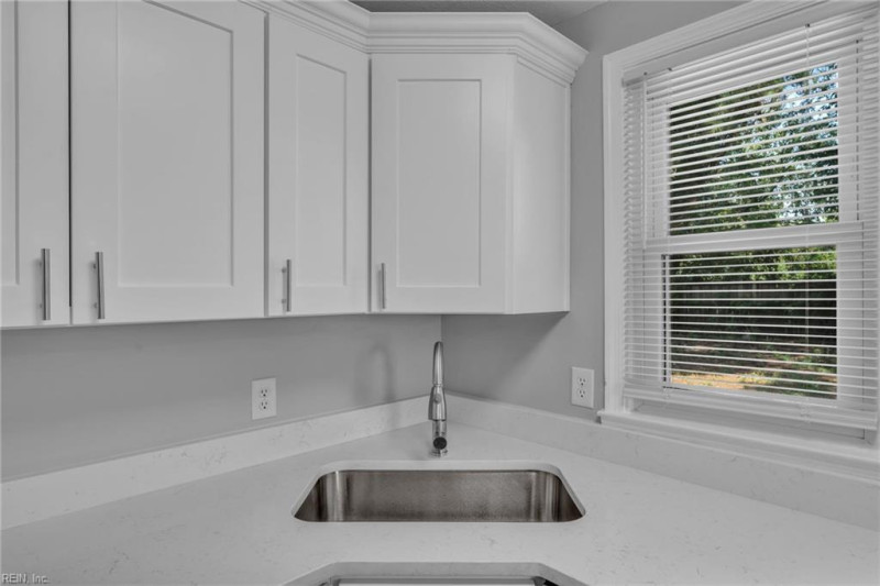 Photo 18 of 43 residential for sale in Chesapeake virginia Photo 18 of 43 residential for sale in Chesapeake virginia