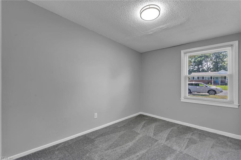 Photo 22 of 43 residential for sale in Chesapeake virginia Photo 22 of 43 residential for sale in Chesapeake virginia