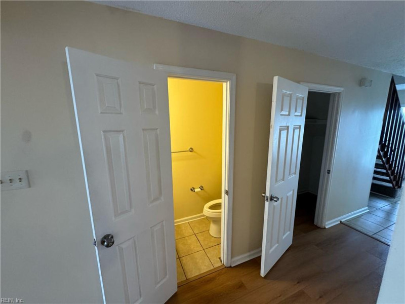 Photo 7 of 10 residential for sale in Virginia Beach virginia