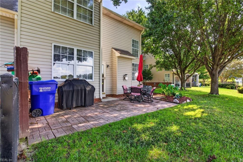 Photo 19 of 26 residential for sale in Suffolk virginia