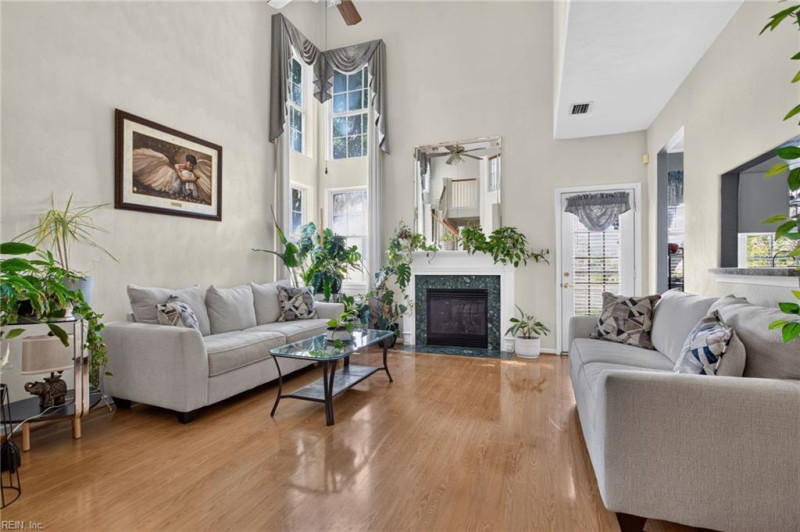 Photo 3 of 26 residential for sale in Suffolk virginia
