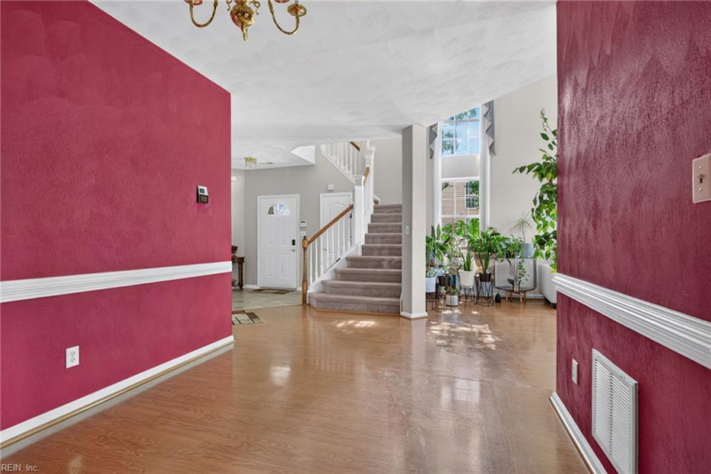 Photo 9 of 26 residential for sale in Suffolk virginia