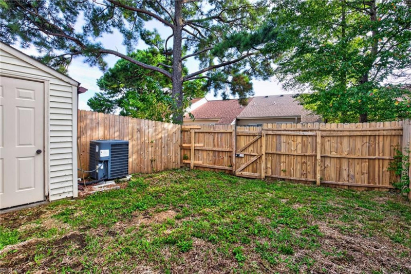 Photo 20 of 26 residential for sale in Virginia Beach virginia