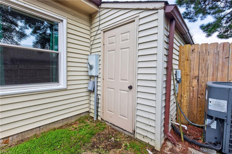 Photo 22 of 26 residential for sale in Virginia Beach virginia