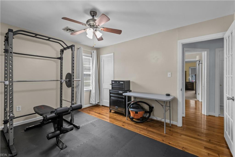 Photo 13 of 31 residential for sale in Portsmouth virginia Photo 13 of 31 residential for sale in Portsmouth virginia