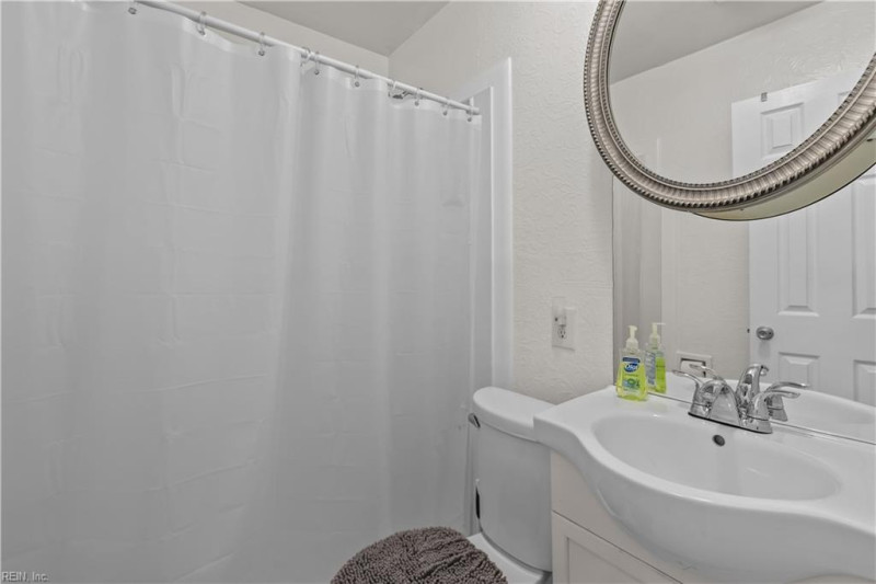 Photo 14 of 31 residential for sale in Portsmouth virginia Photo 14 of 31 residential for sale in Portsmouth virginia
