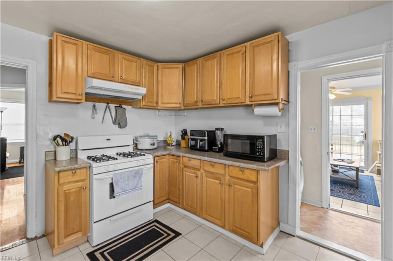 Photo 7 of 31 residential for sale in Portsmouth virginia Photo 7 of 31 residential for sale in Portsmouth virginia