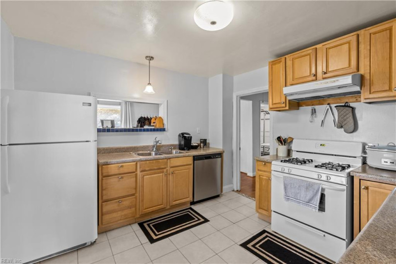 Photo 8 of 31 residential for sale in Portsmouth virginia Photo 8 of 31 residential for sale in Portsmouth virginia