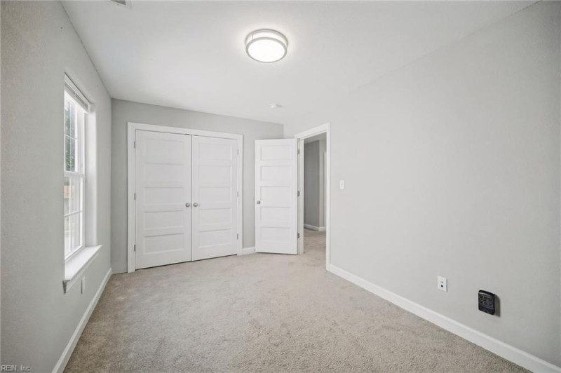 Photo 21 of 41 residential for sale in Norfolk virginia