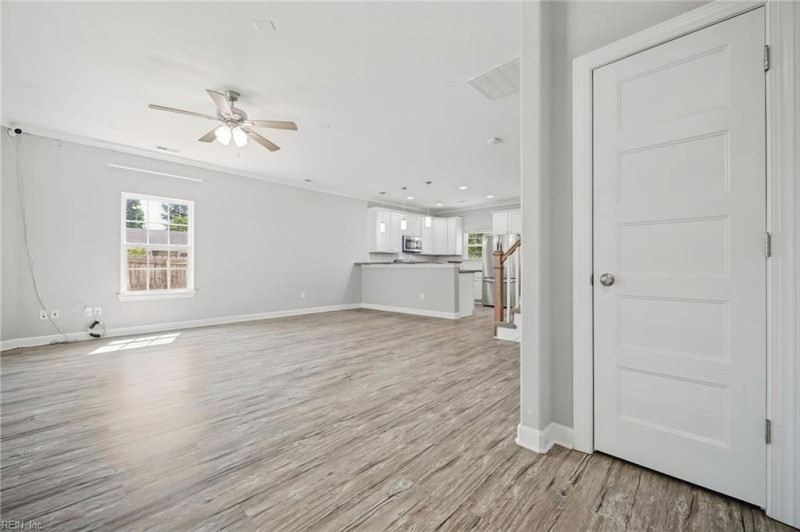 Photo 7 of 41 residential for sale in Norfolk virginia