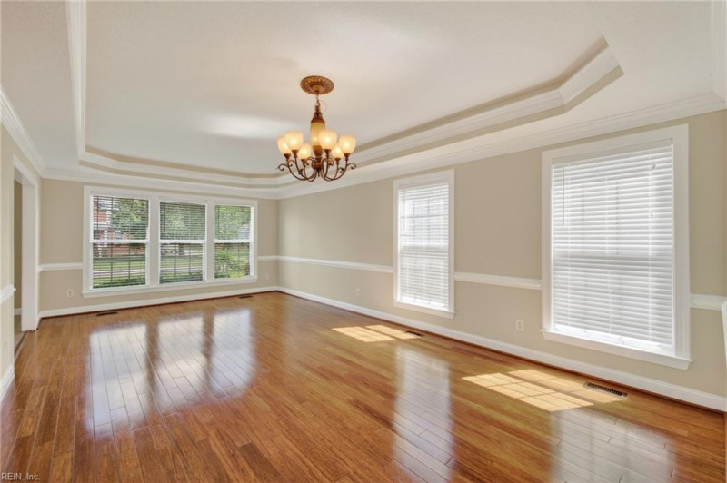 Photo 11 of 50 residential for sale in Moyock virginia