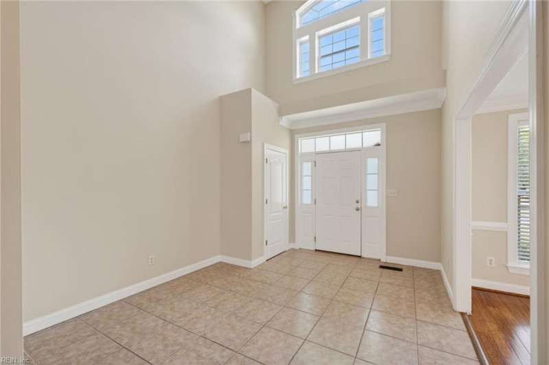 Photo 14 of 50 residential for sale in Moyock virginia