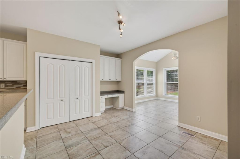 Photo 6 of 50 residential for sale in Moyock virginia