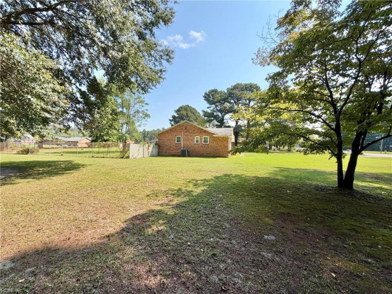 Photo 44 of 50 residential for sale in Suffolk virginia Photo 44 of 50 residential for sale in Suffolk virginia