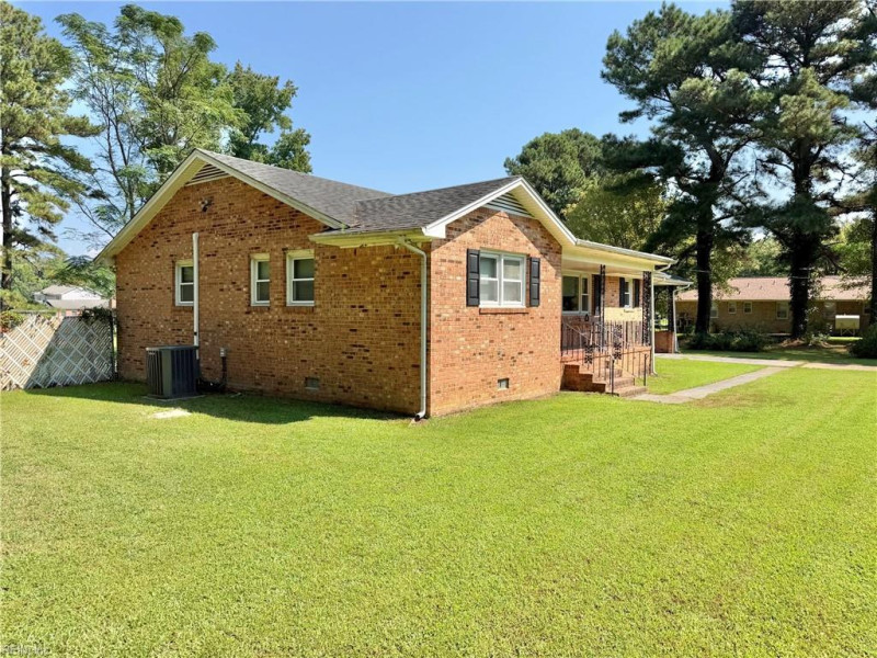 Photo 5 of 50 residential for sale in Suffolk virginia Photo 5 of 50 residential for sale in Suffolk virginia
