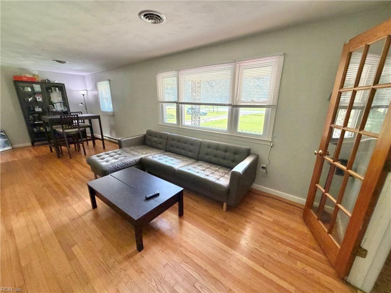Photo 9 of 50 residential for sale in Suffolk virginia Photo 9 of 50 residential for sale in Suffolk virginia