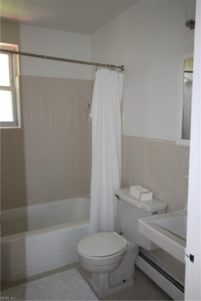 Photo 12 of 18 residential for sale in Norfolk virginia