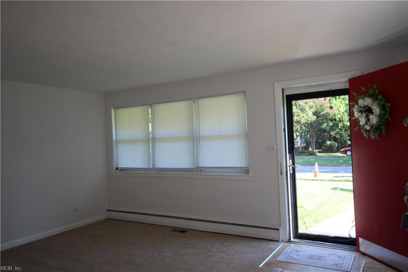 Photo 2 of 18 residential for sale in Norfolk virginia