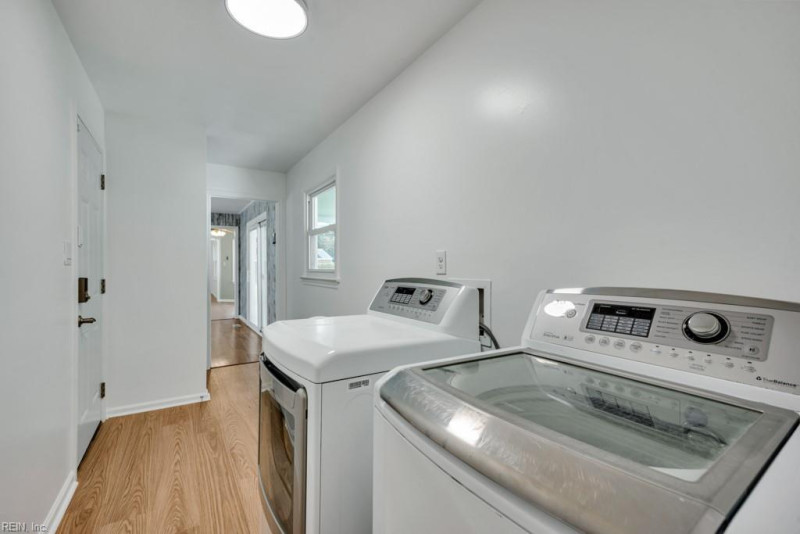 Photo 22 of 42 residential for sale in Virginia Beach virginia