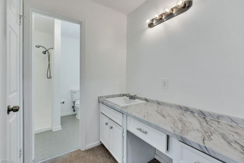 Photo 25 of 42 residential for sale in Virginia Beach virginia
