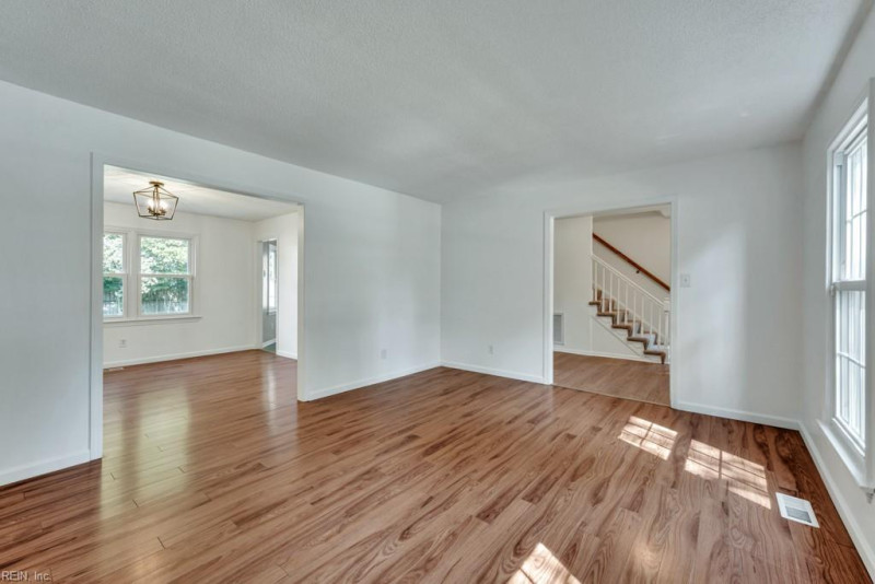 Photo 6 of 42 residential for sale in Virginia Beach virginia
