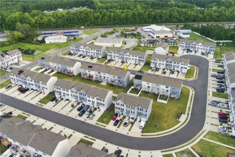 Photo 36 of 39 residential for sale in Suffolk virginia