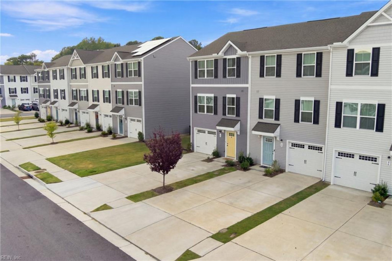 Photo 38 of 39 residential for sale in Suffolk virginia