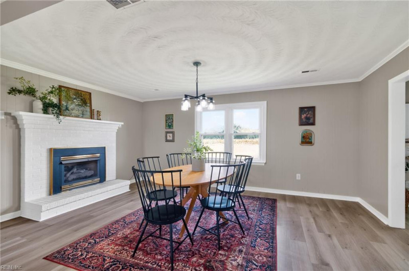 Photo 11 of 40 residential for sale in Suffolk virginia